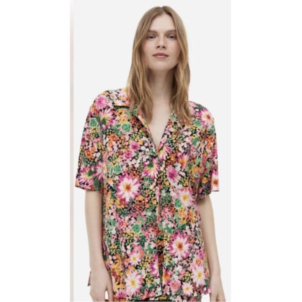 NWT Zara Small Multicolor Floral Button Down Shirt